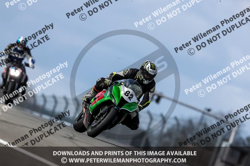 donington no limits trackday;donington park photographs;donington trackday photographs;no limits trackdays;peter wileman photography;trackday digital images;trackday photos